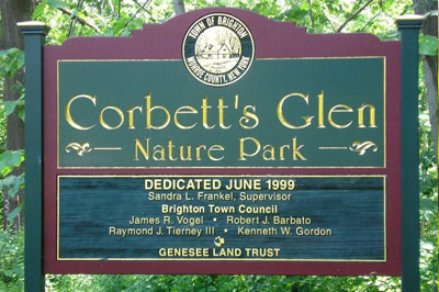 Corbetts Glen Sign